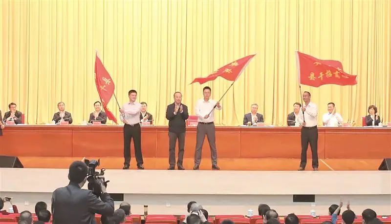 债市盛会何以火爆出圈?| 2024债券市场高质量发展大会侧记